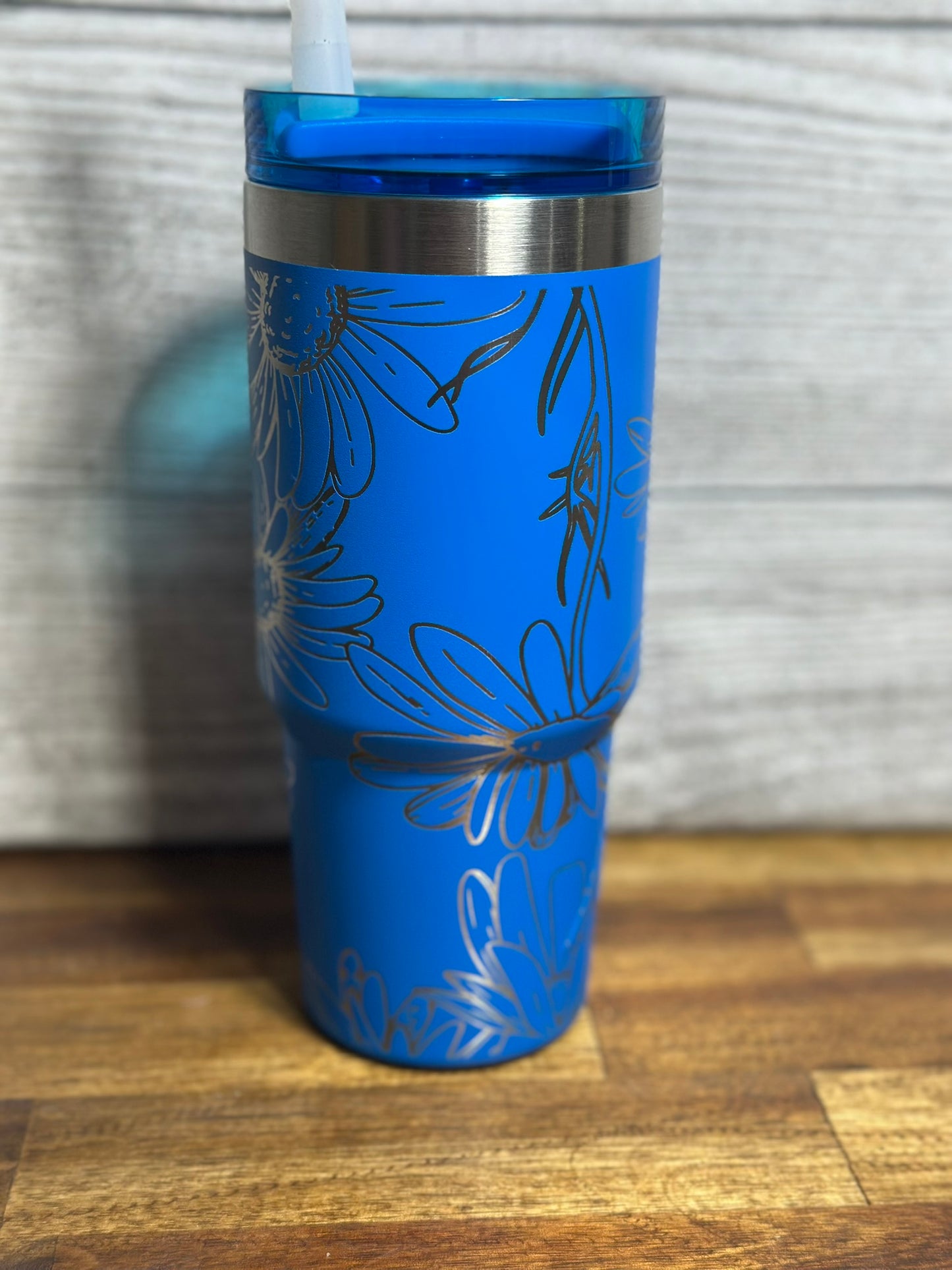 Floral Engraved 18 oz Handled Tumbler - Bright Blue