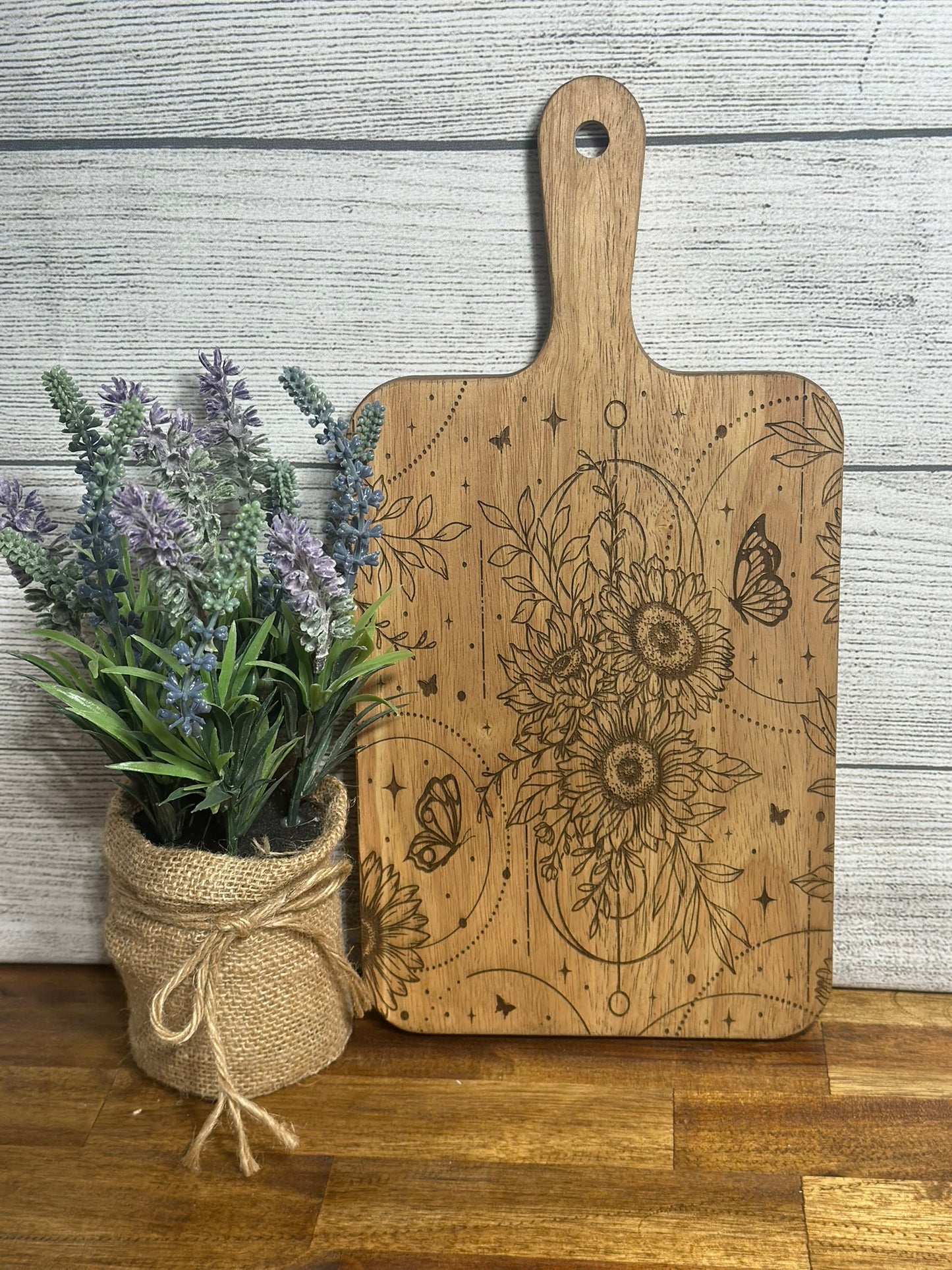 Sunflower Engraved Cutting Board